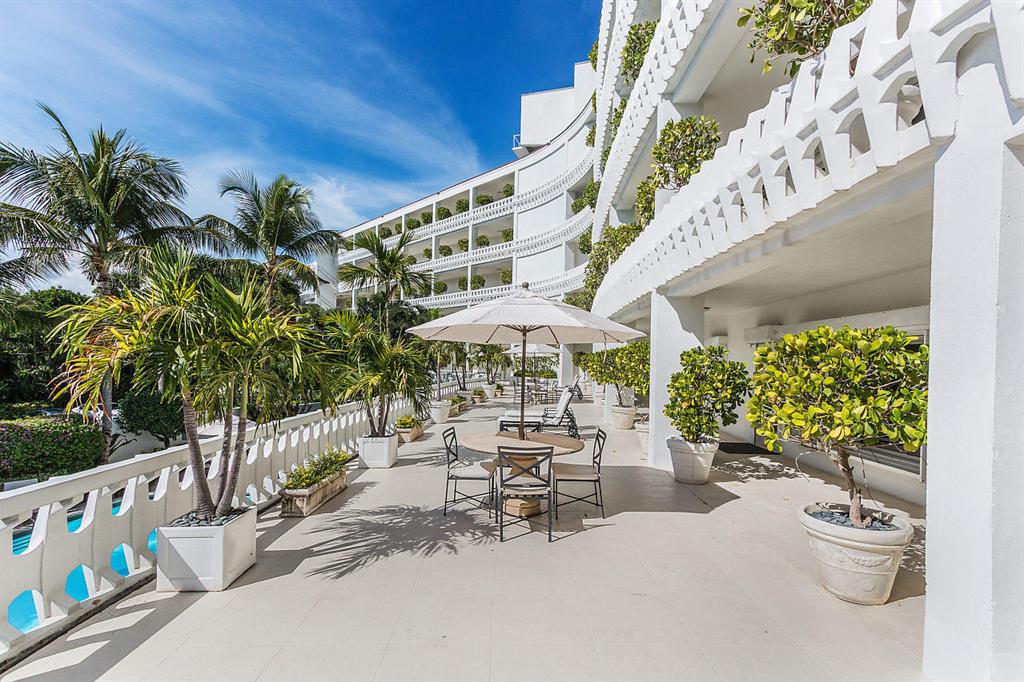 THREE HUNDRED OCEAN BLVD - Residential
