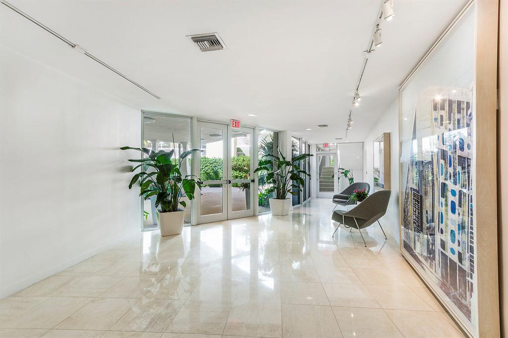 THREE HUNDRED OCEAN BLVD - Residential