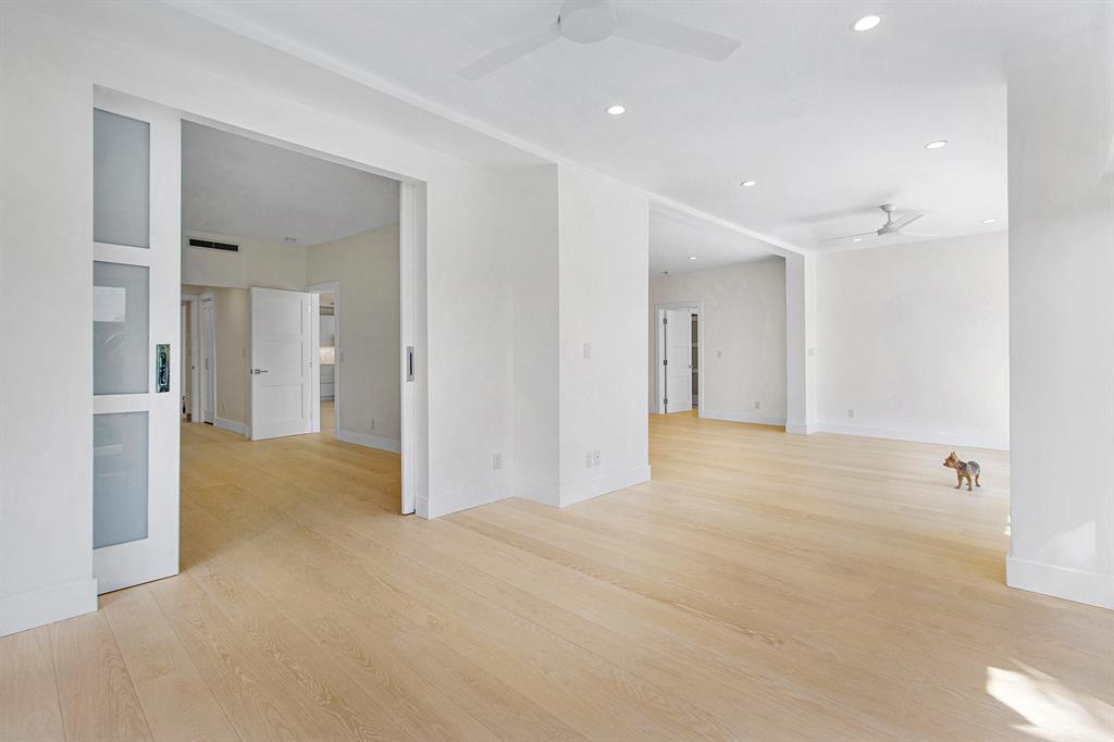 THREE HUNDRED OCEAN BLVD - Residential