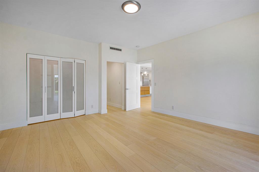 THREE HUNDRED OCEAN BLVD - Residential