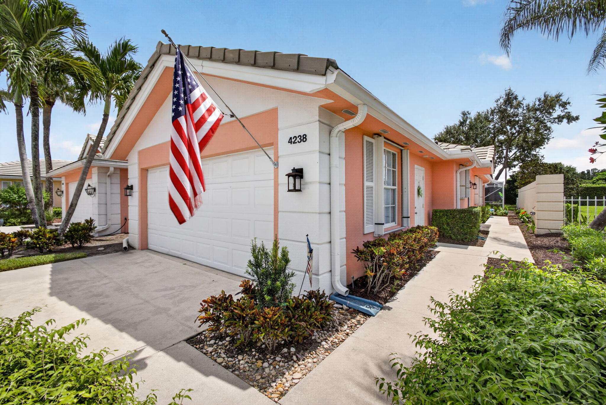 Properties 4238 ROYAL OAK Drive