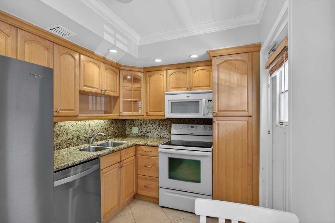 Palm Aire Country Club - Residential