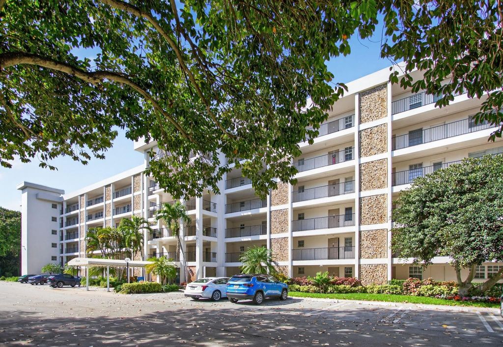 Photo of 2801 N Palm Aire Drive #203, Pompano Beach, FL 33069 (MLS # F10545188)