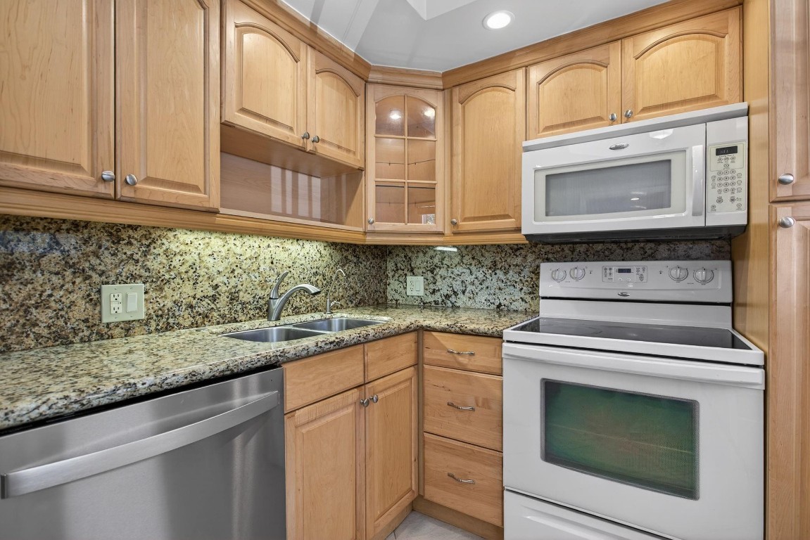 Palm Aire Country Club - Residential