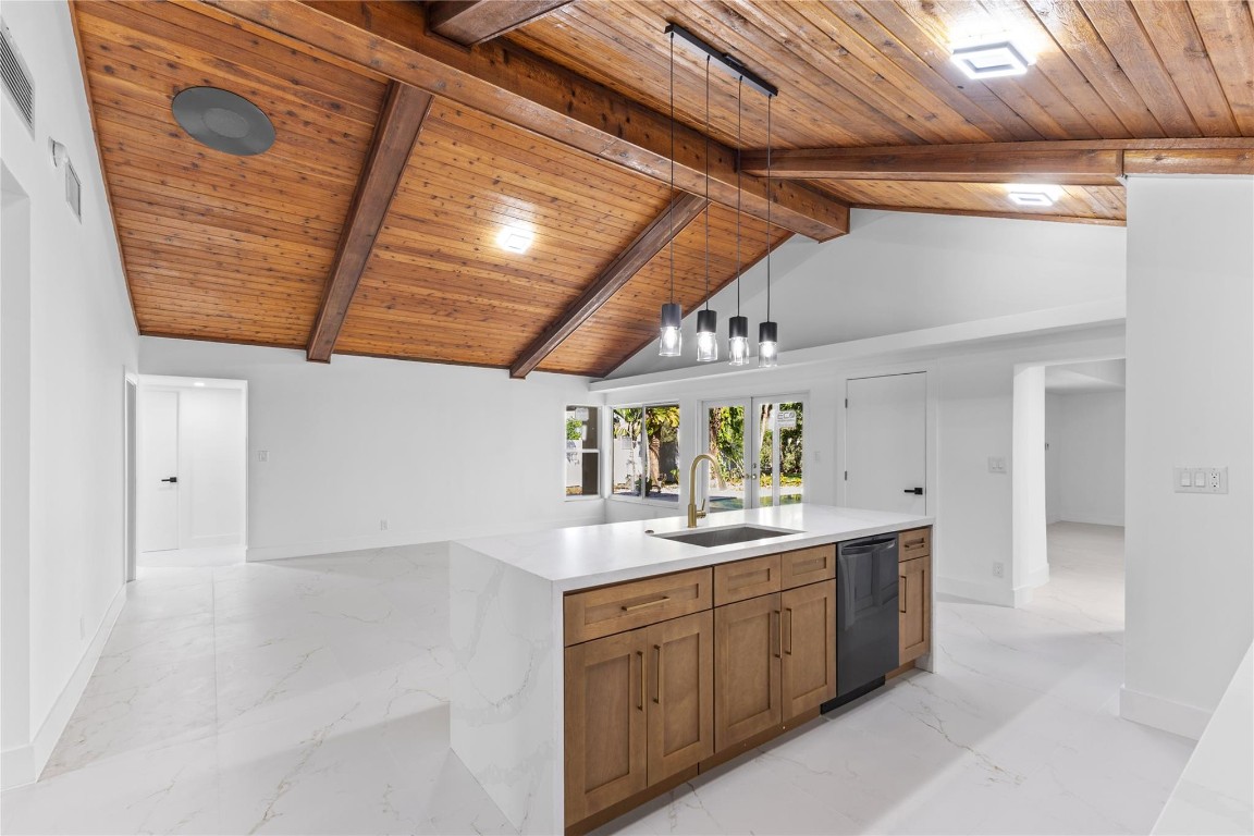 COQUINA LAKES - Residential