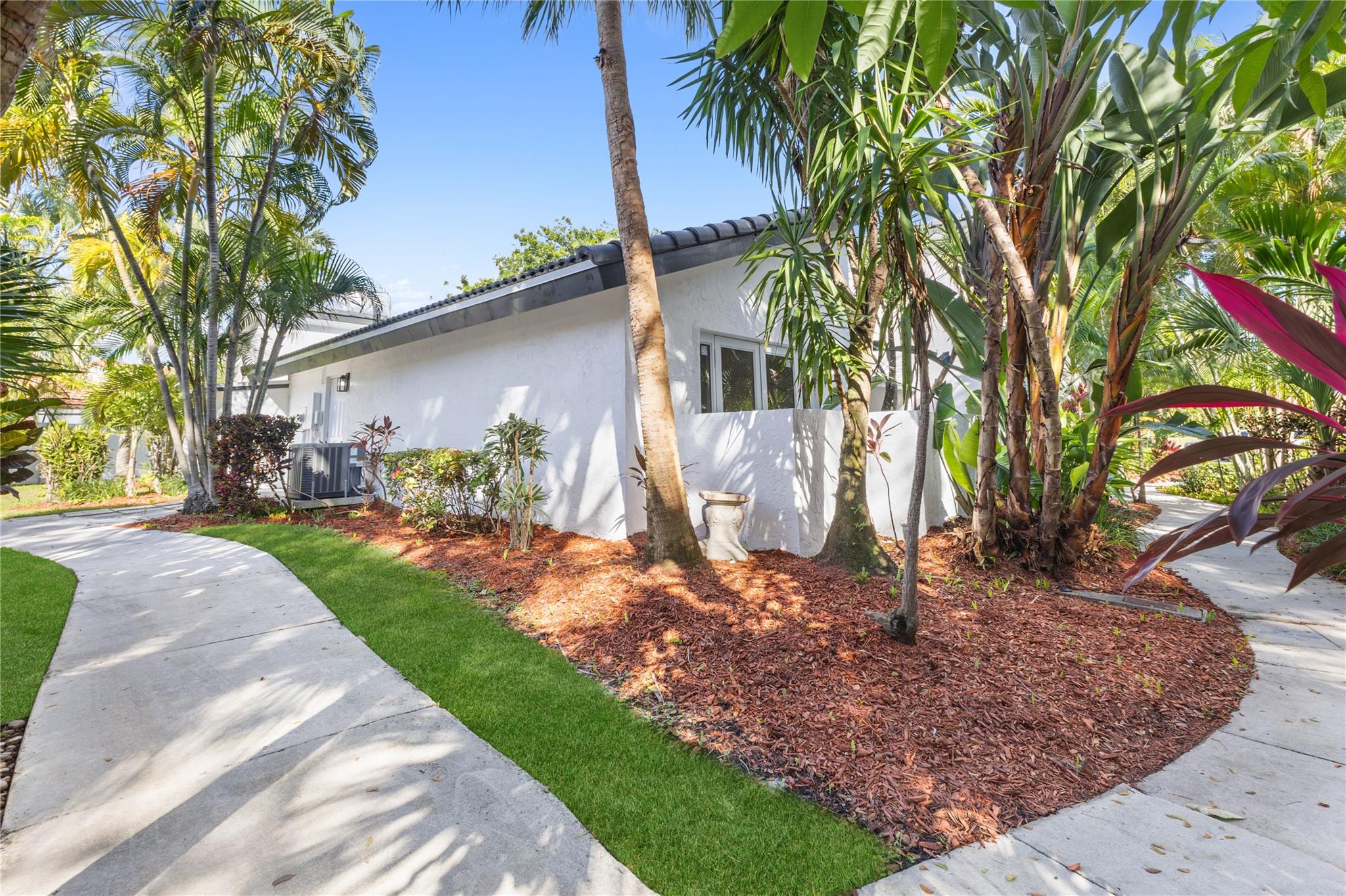 COQUINA LAKES - Residential