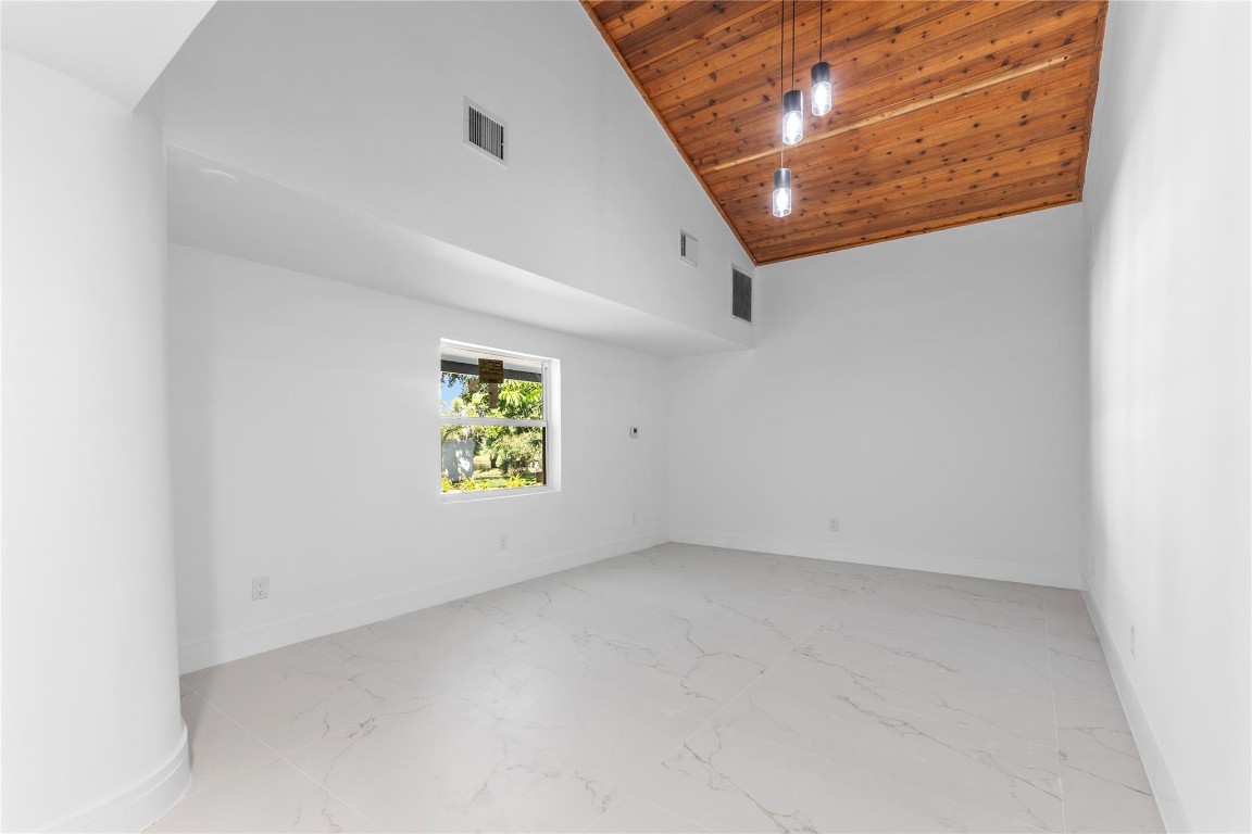 COQUINA LAKES - Residential