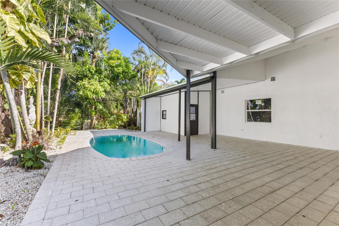 COQUINA LAKES - Residential