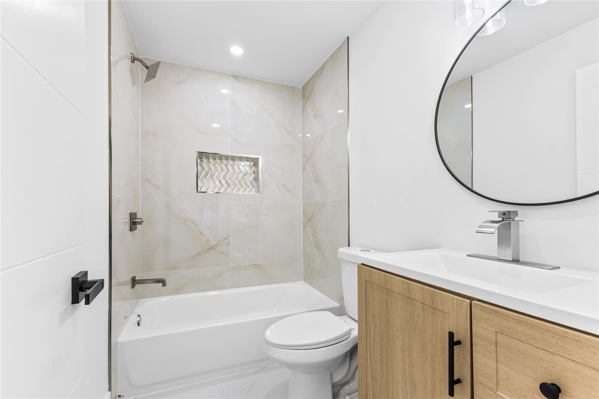 COQUINA LAKES - Residential