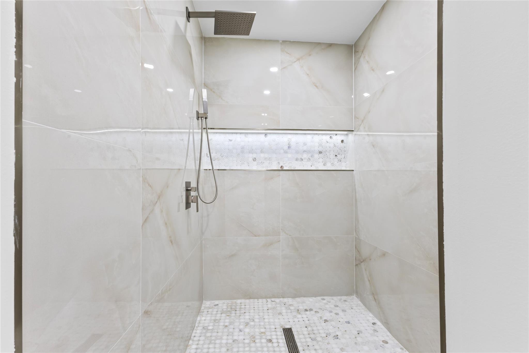 COQUINA LAKES - Residential