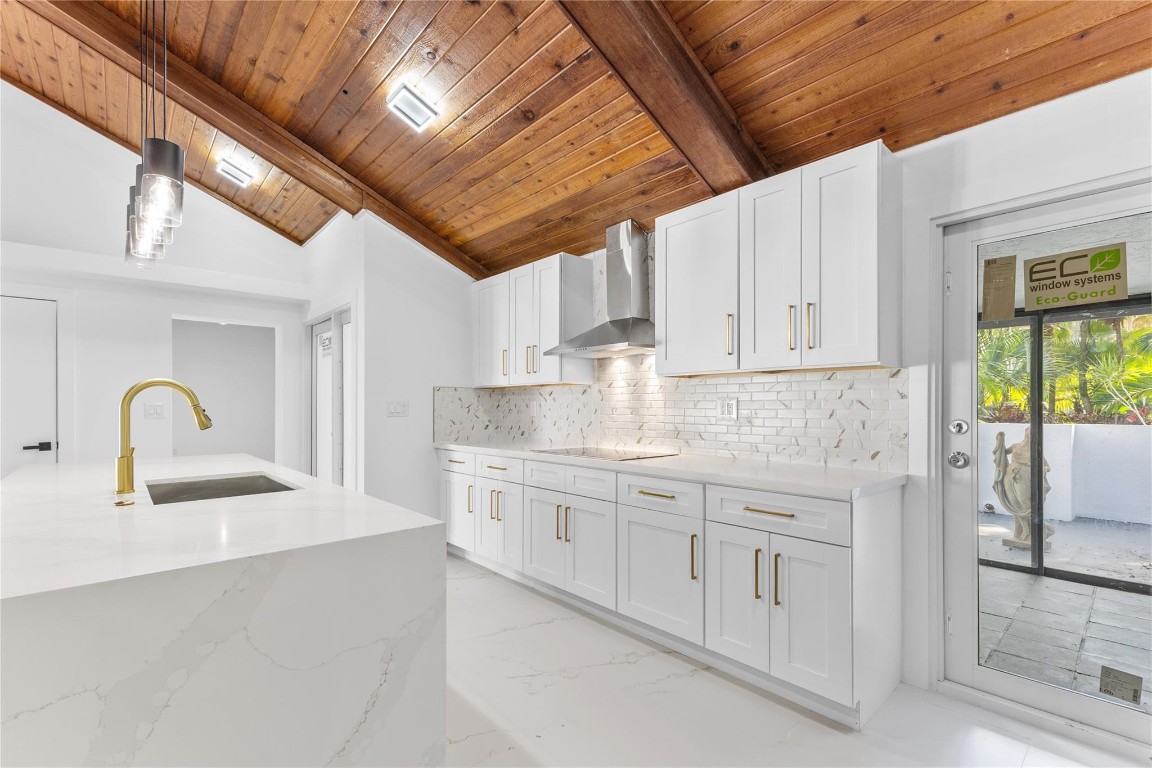 COQUINA LAKES - Residential