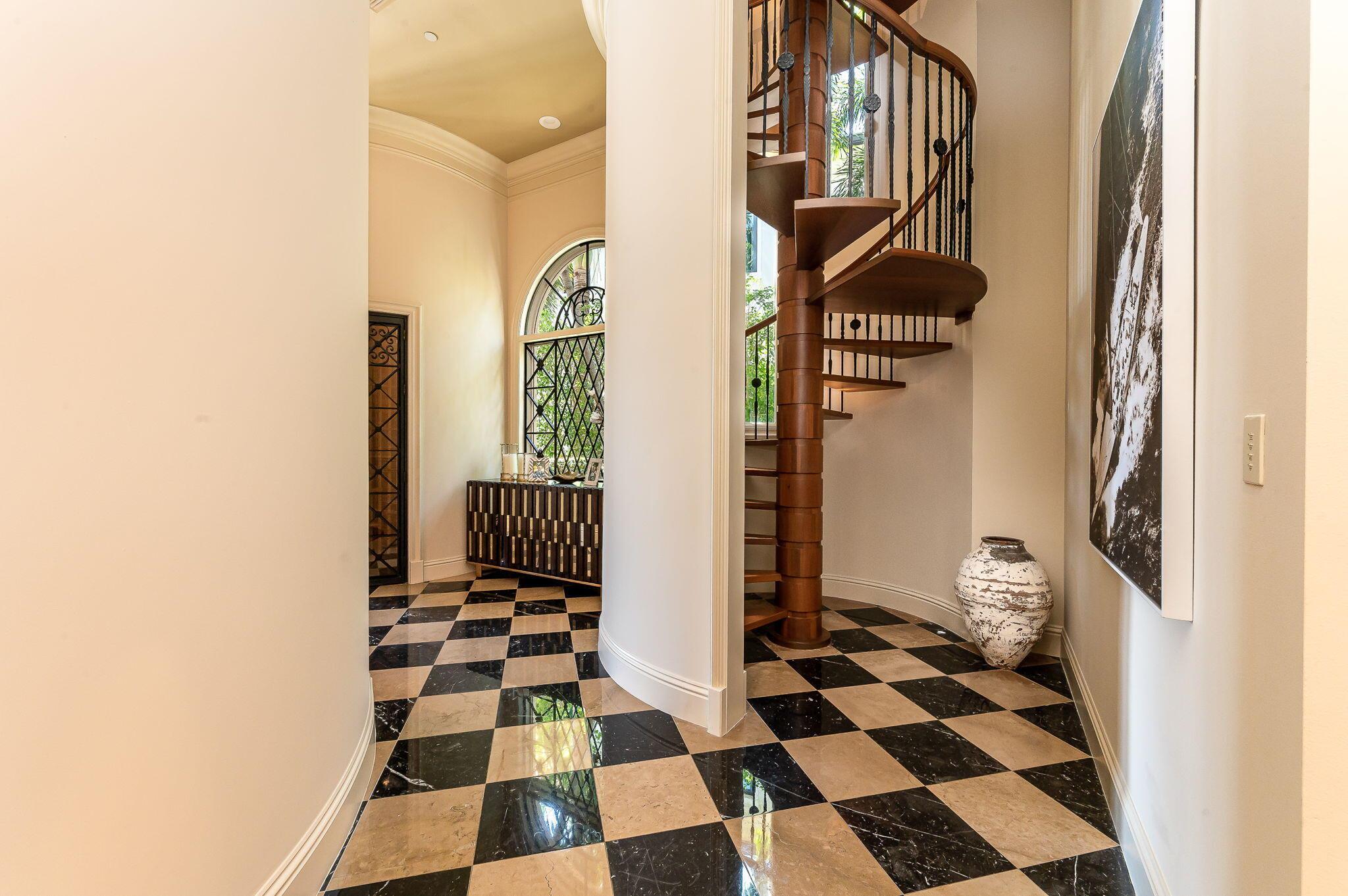 SANCTUARY - Residential