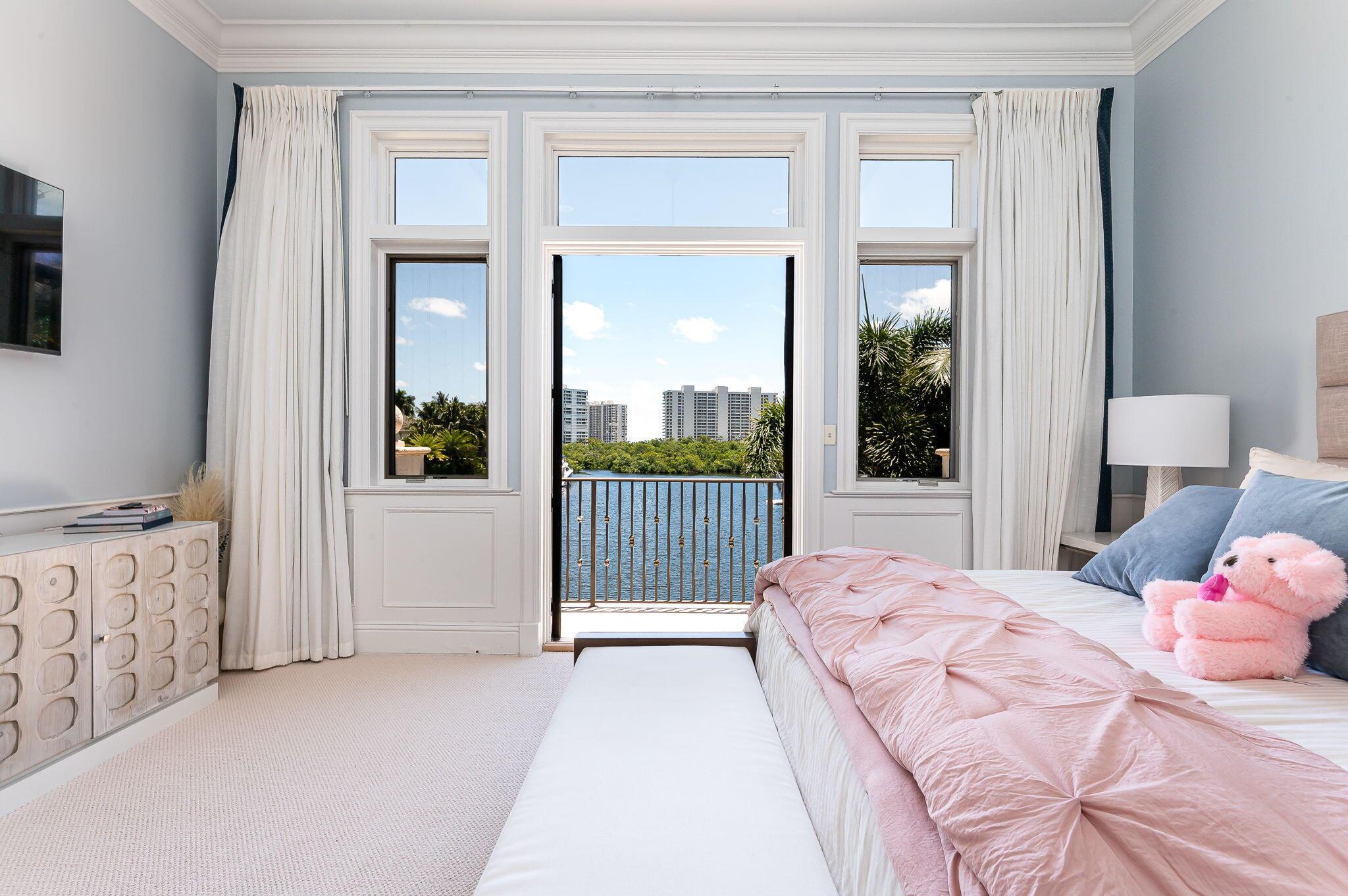 SANCTUARY - Residential