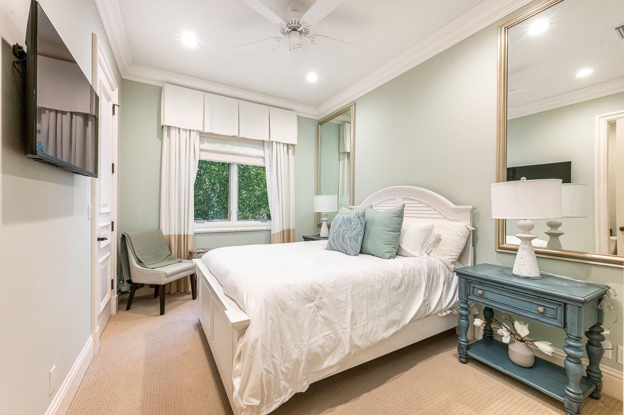 SANCTUARY - Residential