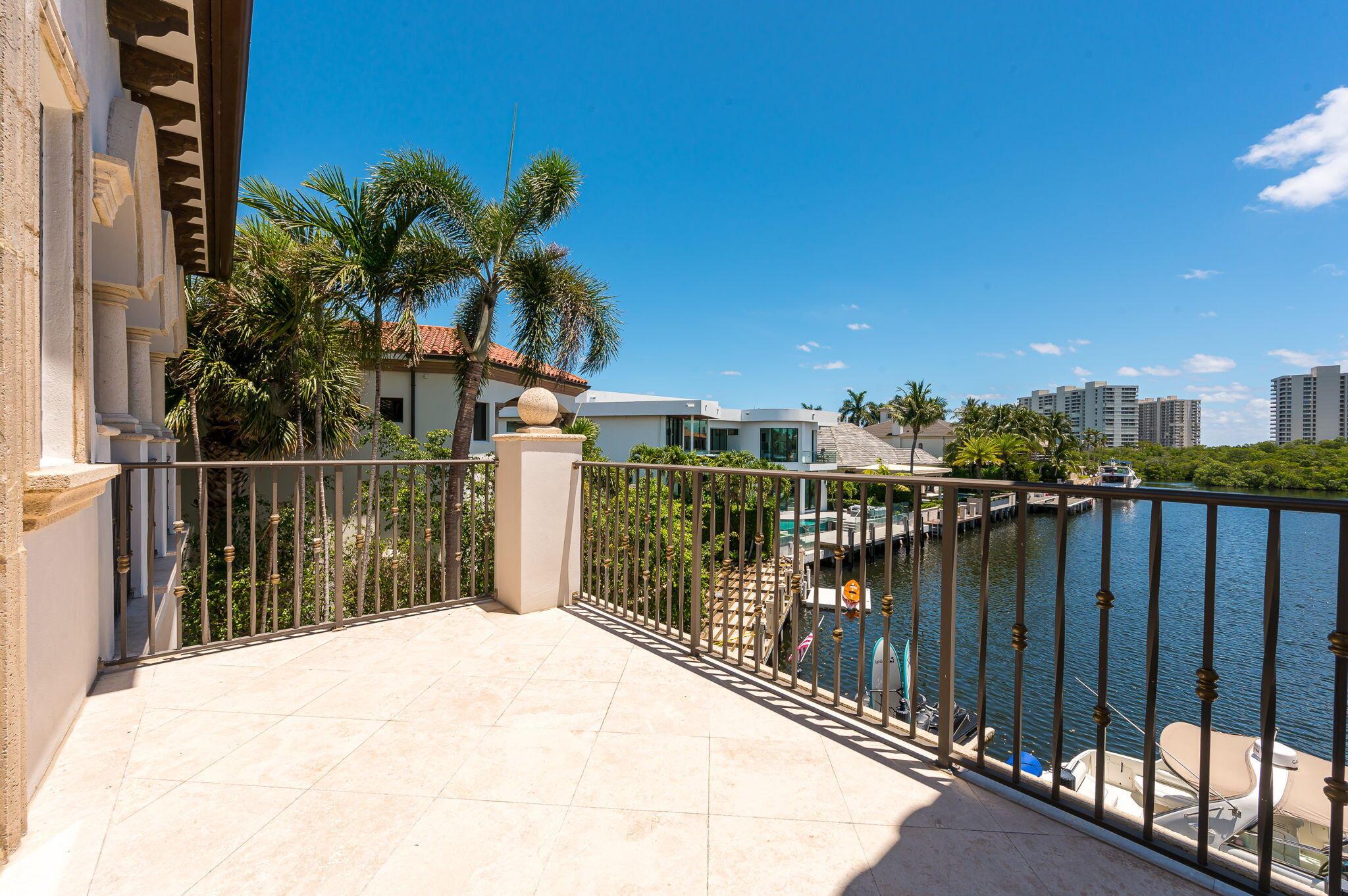 SANCTUARY - Residential