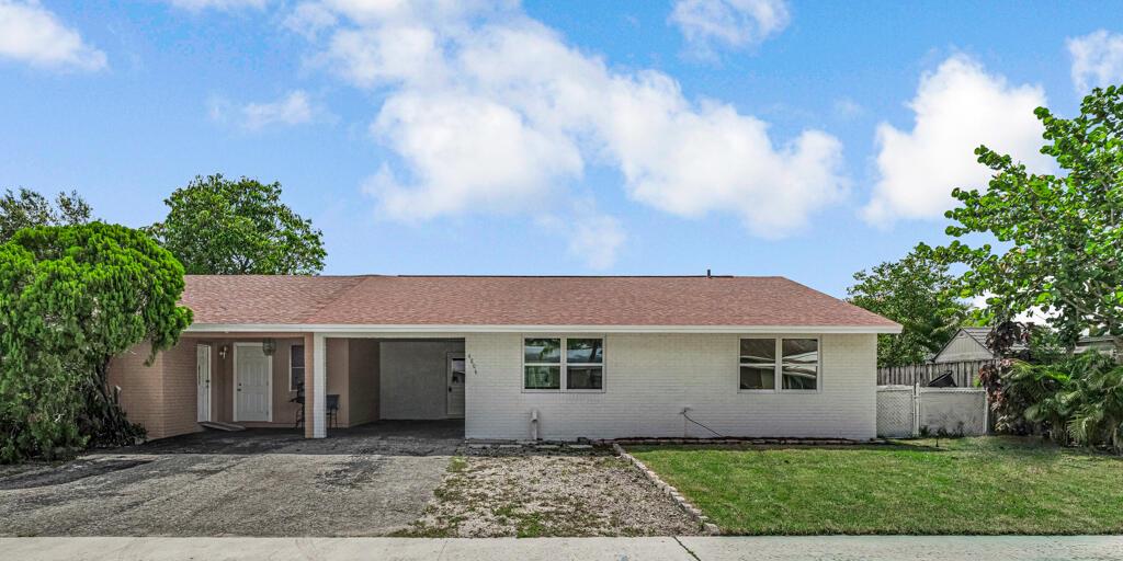 4806 Gladiator Circle