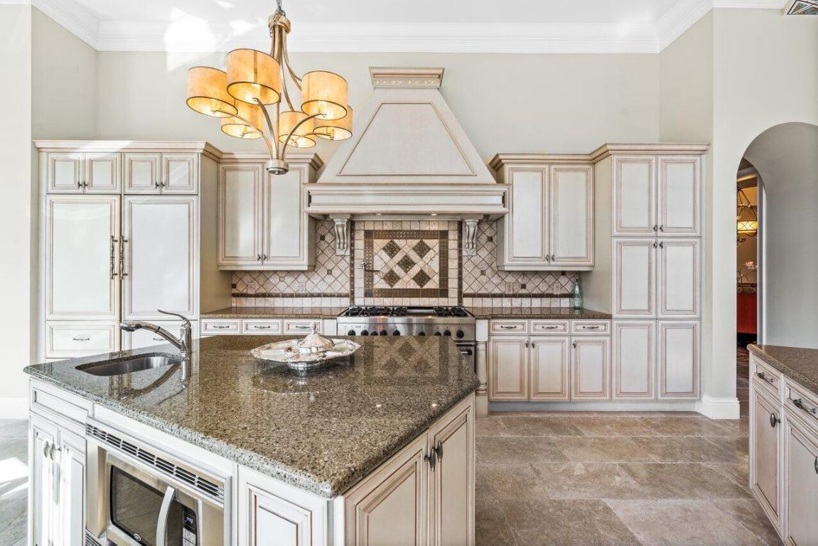 BLUE INLET - Residential