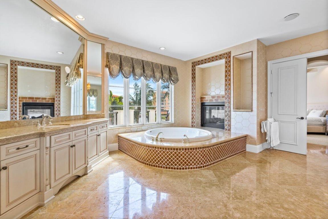 BLUE INLET - Residential