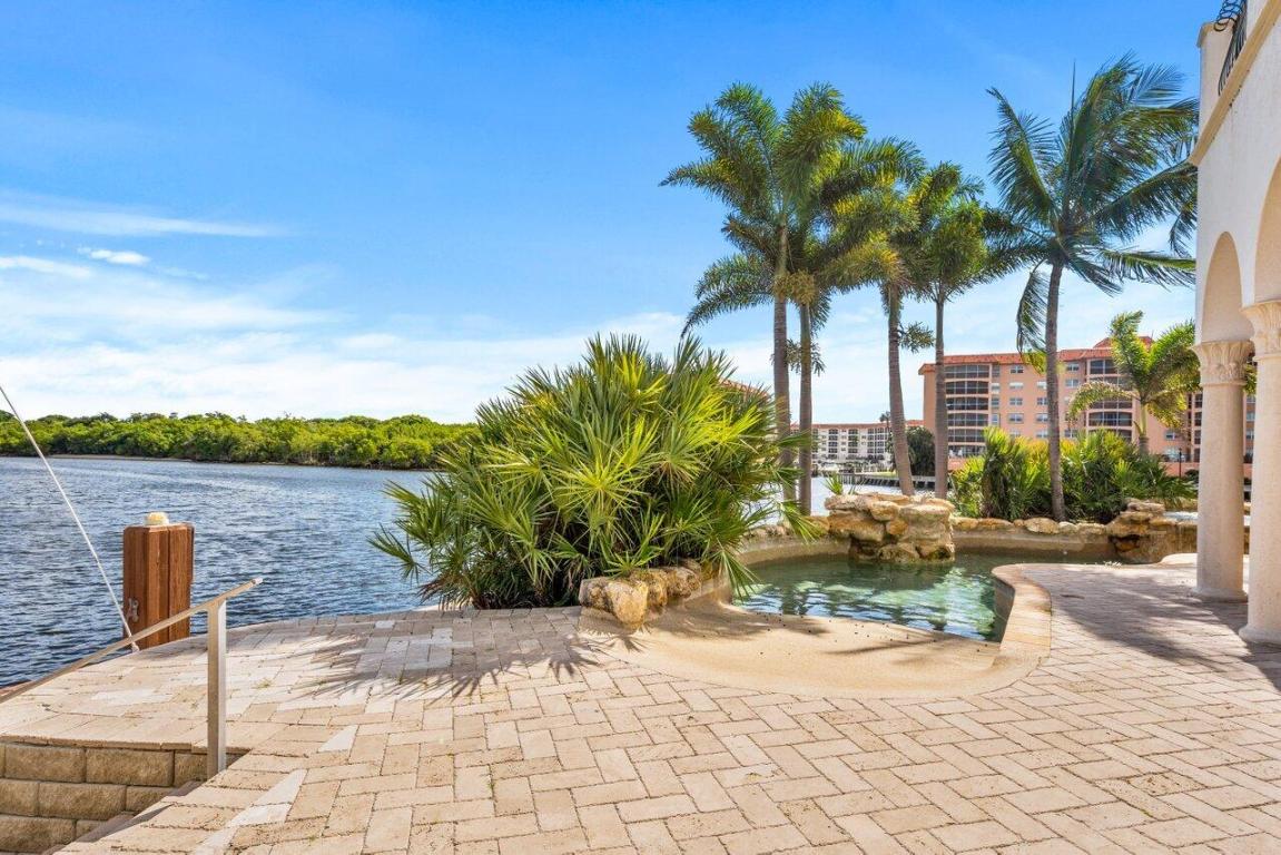 BLUE INLET - Residential