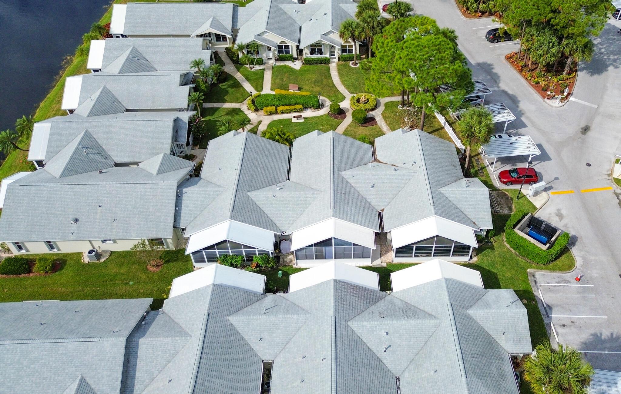 KINGS ISLE, ISLE OF LOMBA - Residential