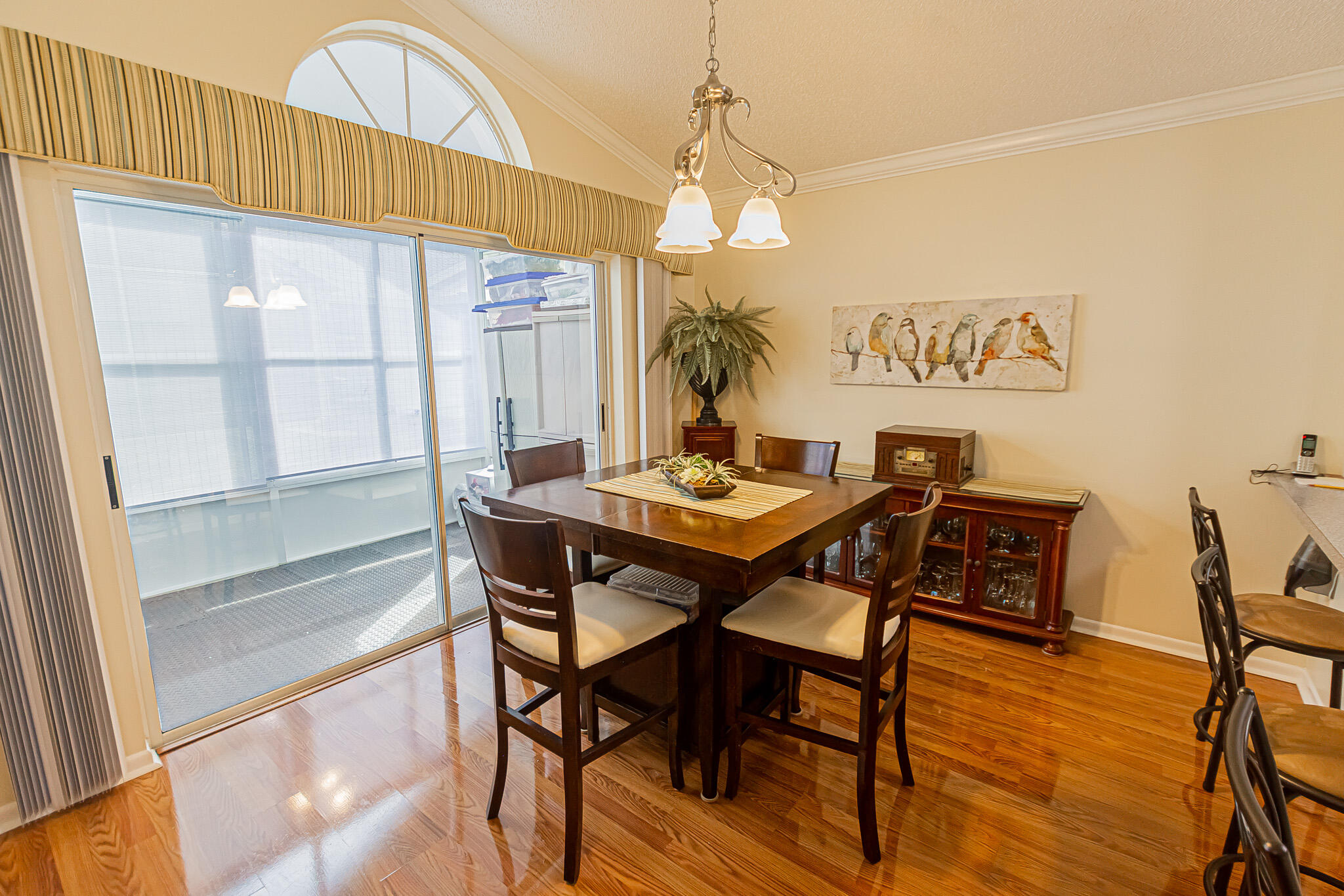 KINGS ISLE, ISLE OF LOMBA - Residential