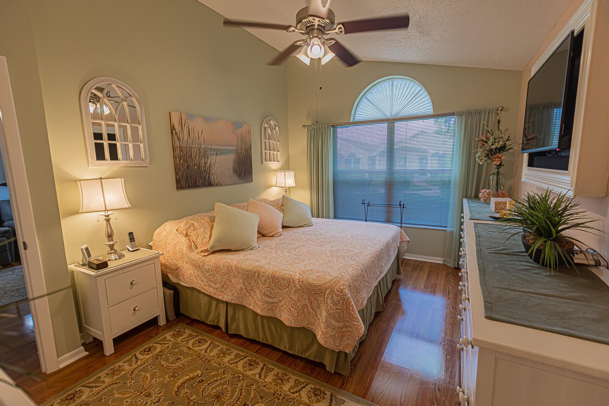 KINGS ISLE, ISLE OF LOMBA - Residential