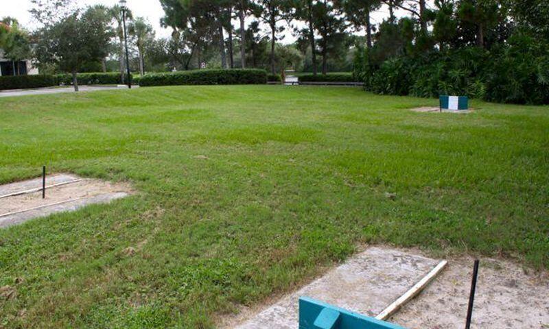 KINGS ISLE, ISLE OF LOMBA - Residential