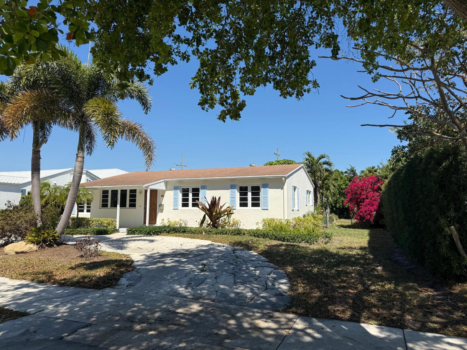 225 Bloomfield Drive