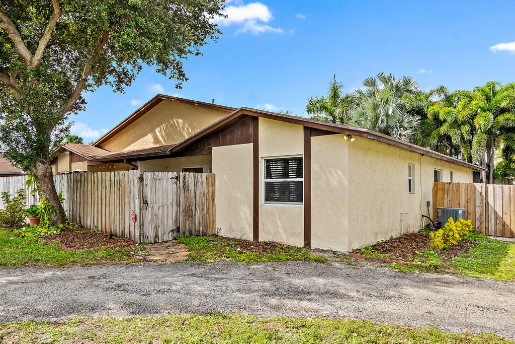 Photo of 8667 Uranus Terrace, West Palm Beach, FL 33403 (MLS # R11129454)