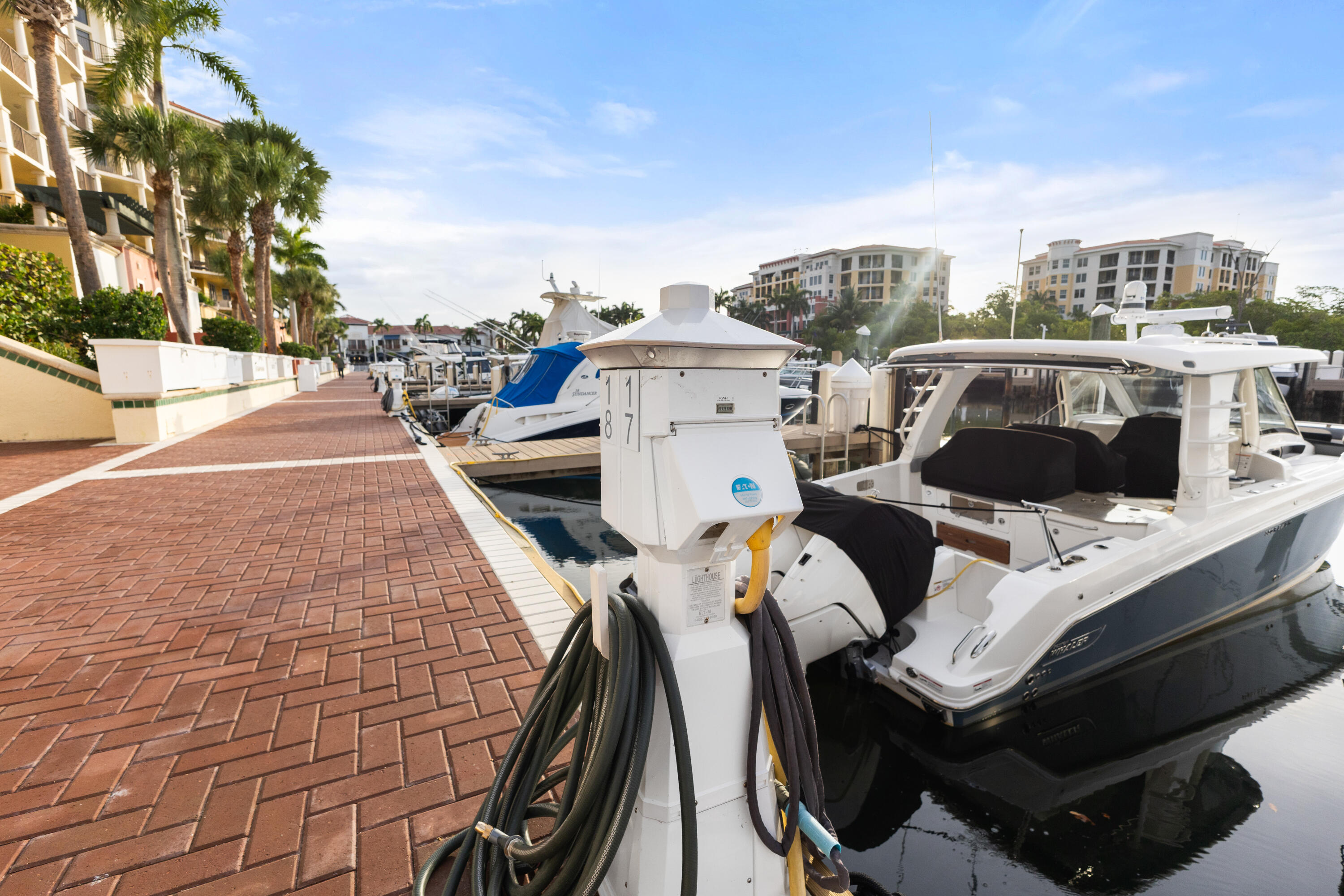 JUPITER YACHT CLUB MARINA CONDO - Land