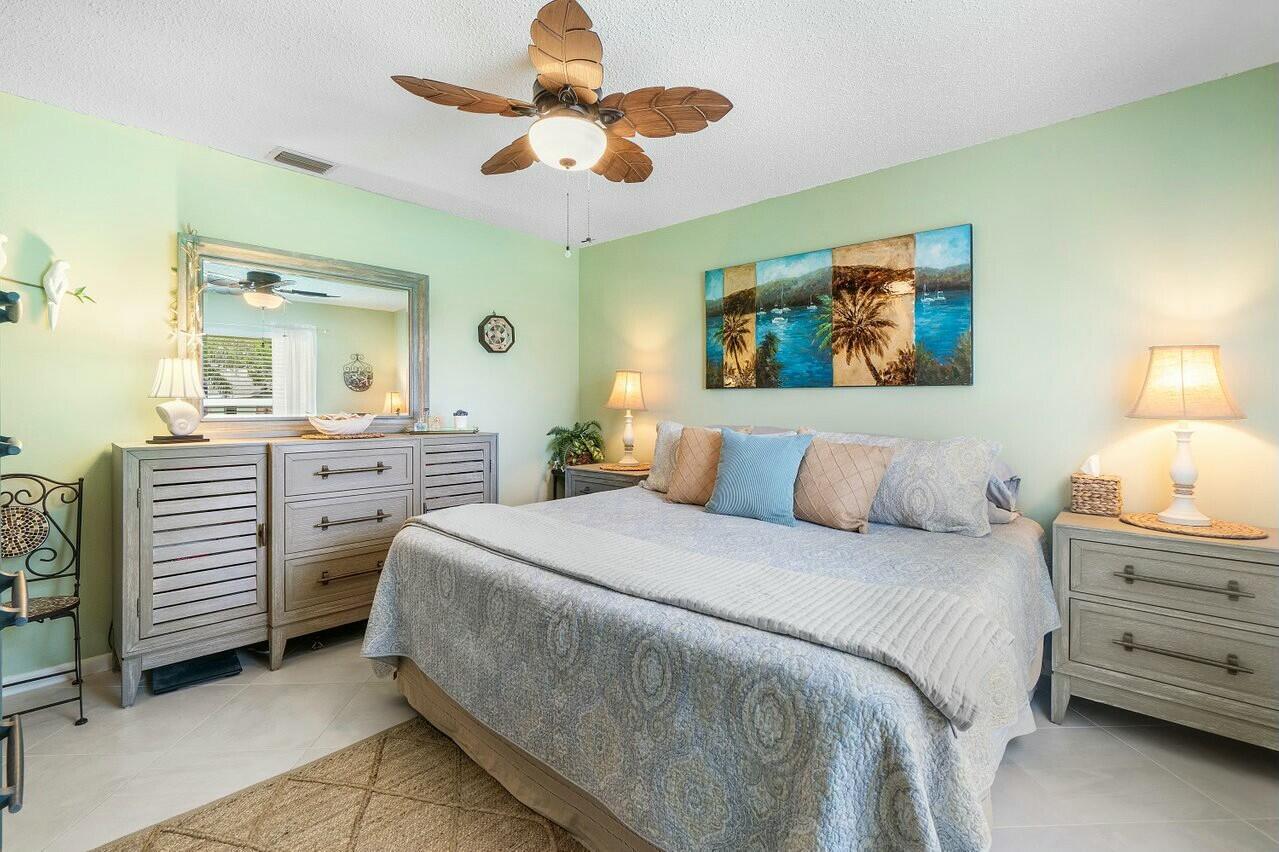 121 Deerfield Drive