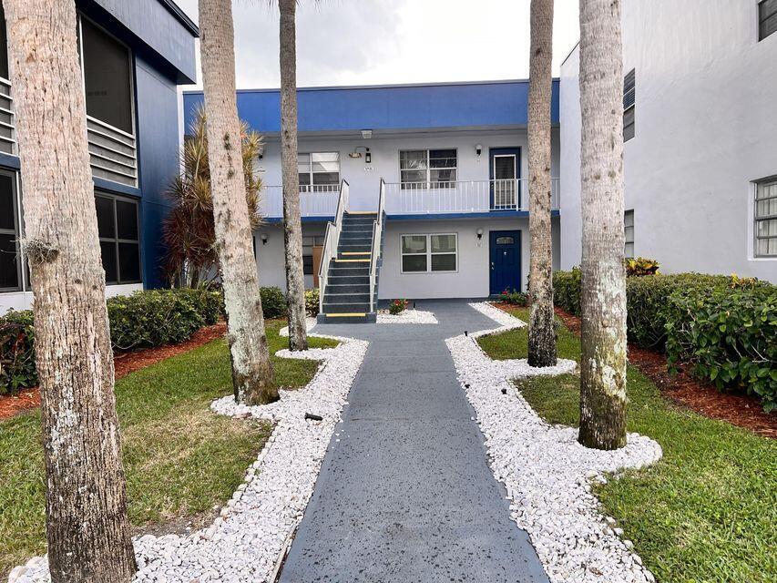 KINGS POINT - Residential