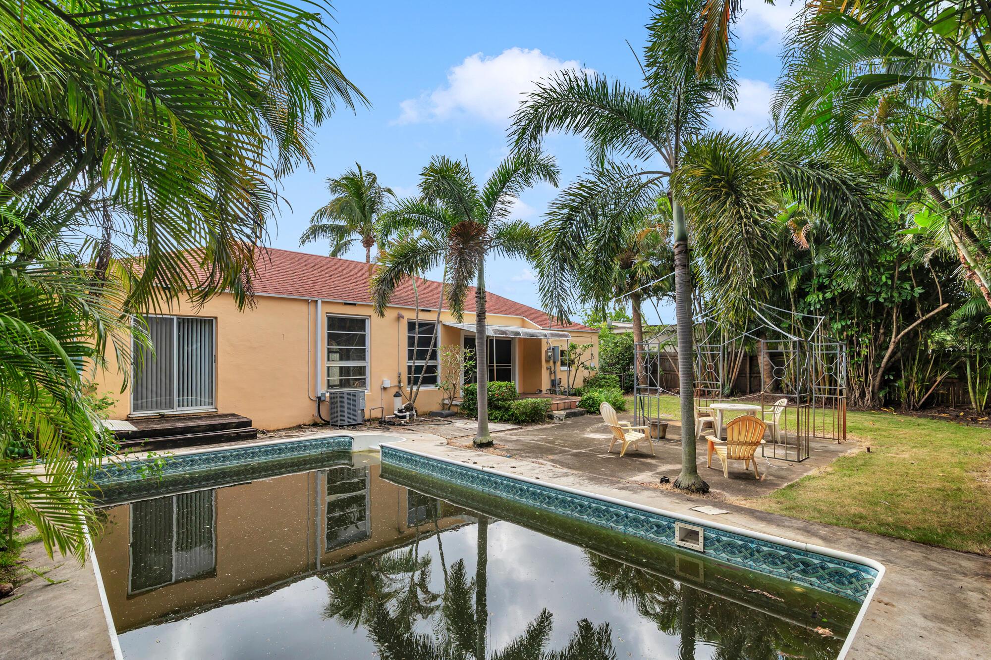 BROADMOOR SEC 2 - Residential