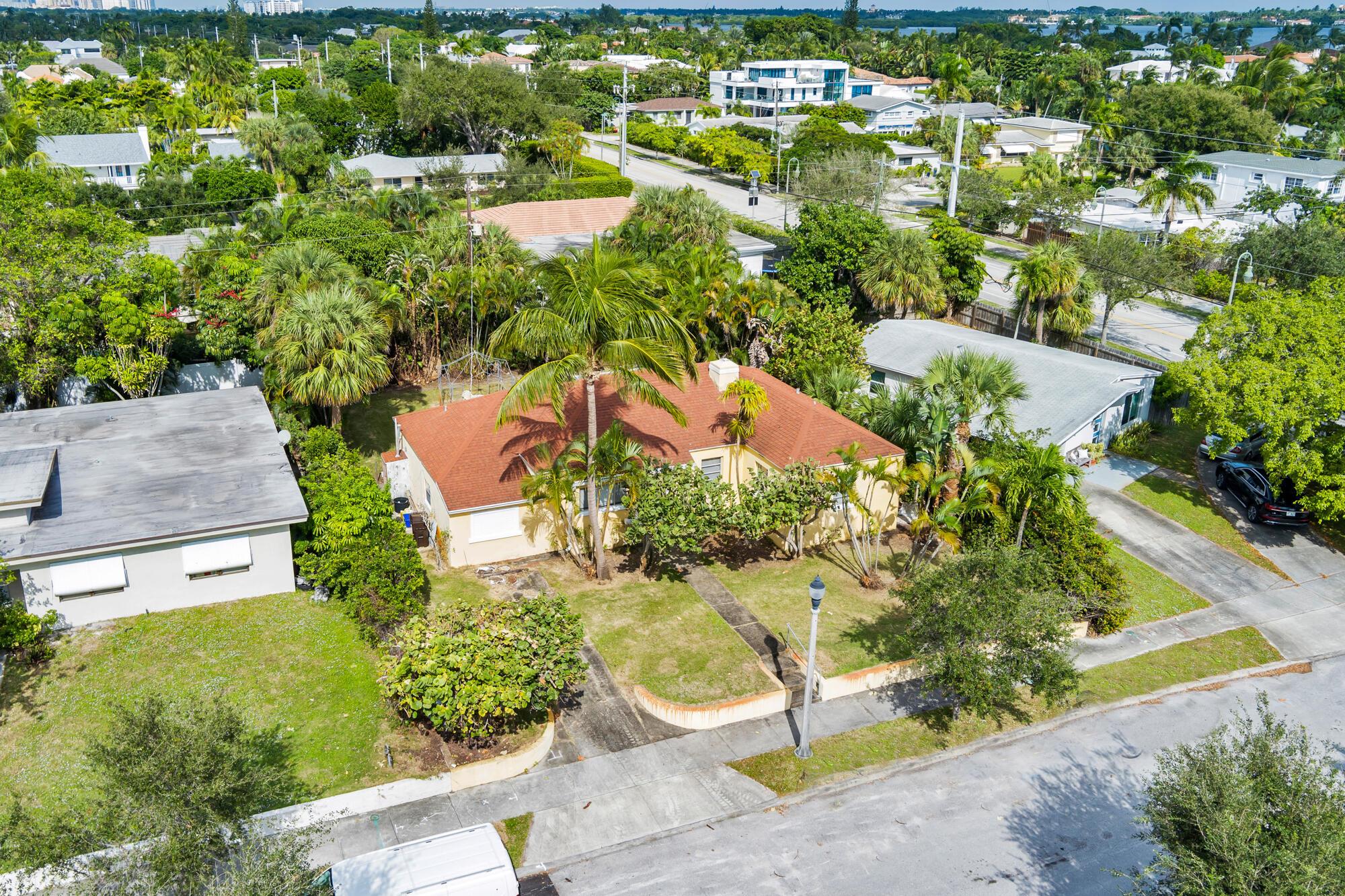 BROADMOOR SEC 2 - Residential