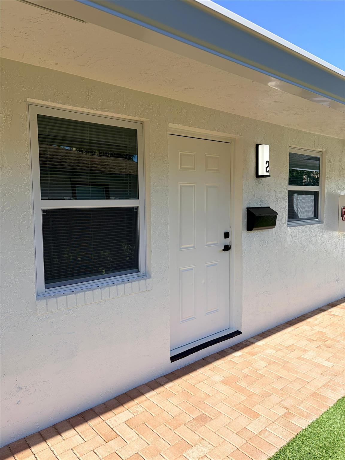 AVONDALE - Residential Lease