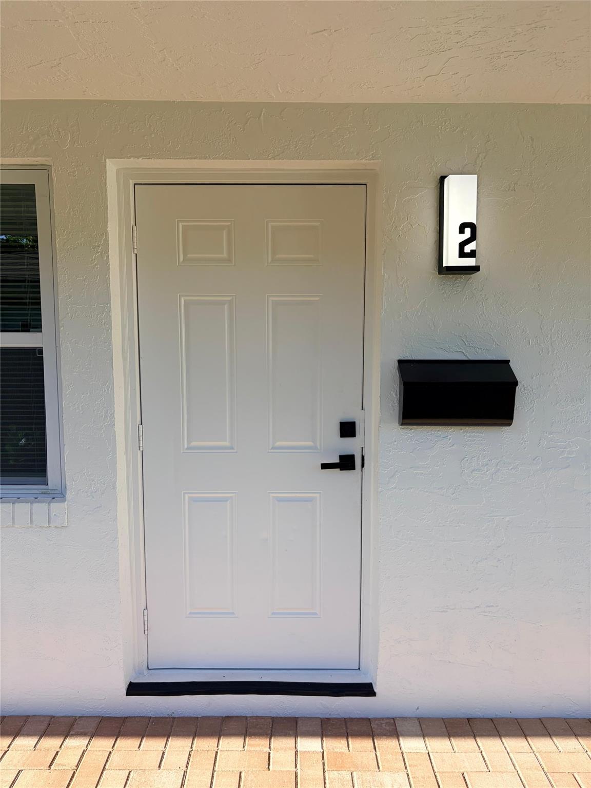 AVONDALE - Residential Lease