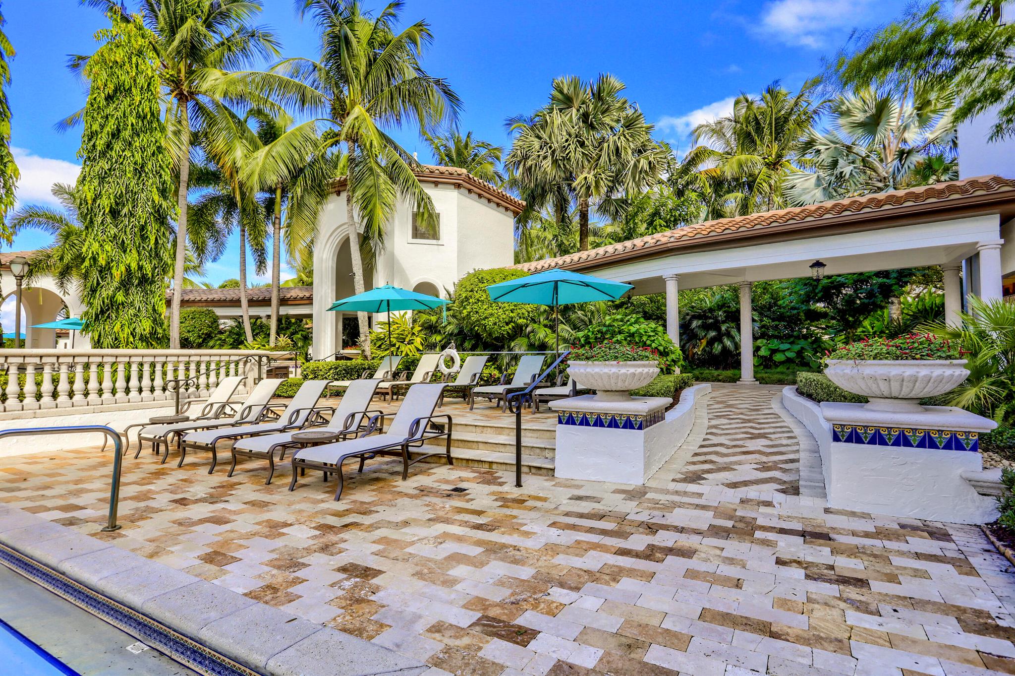 MIRASOL RIVIERA - Residential
