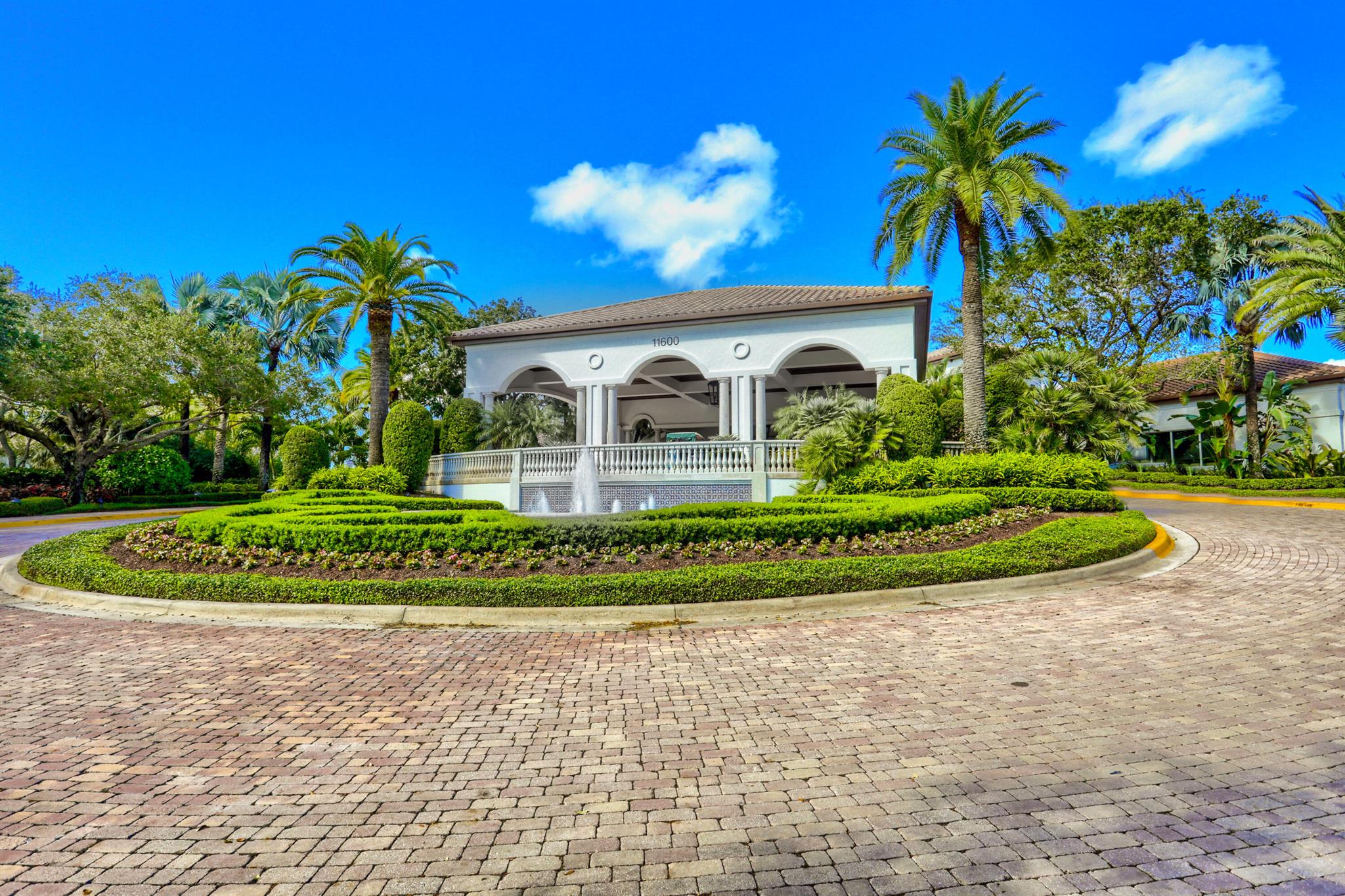MIRASOL RIVIERA - Residential