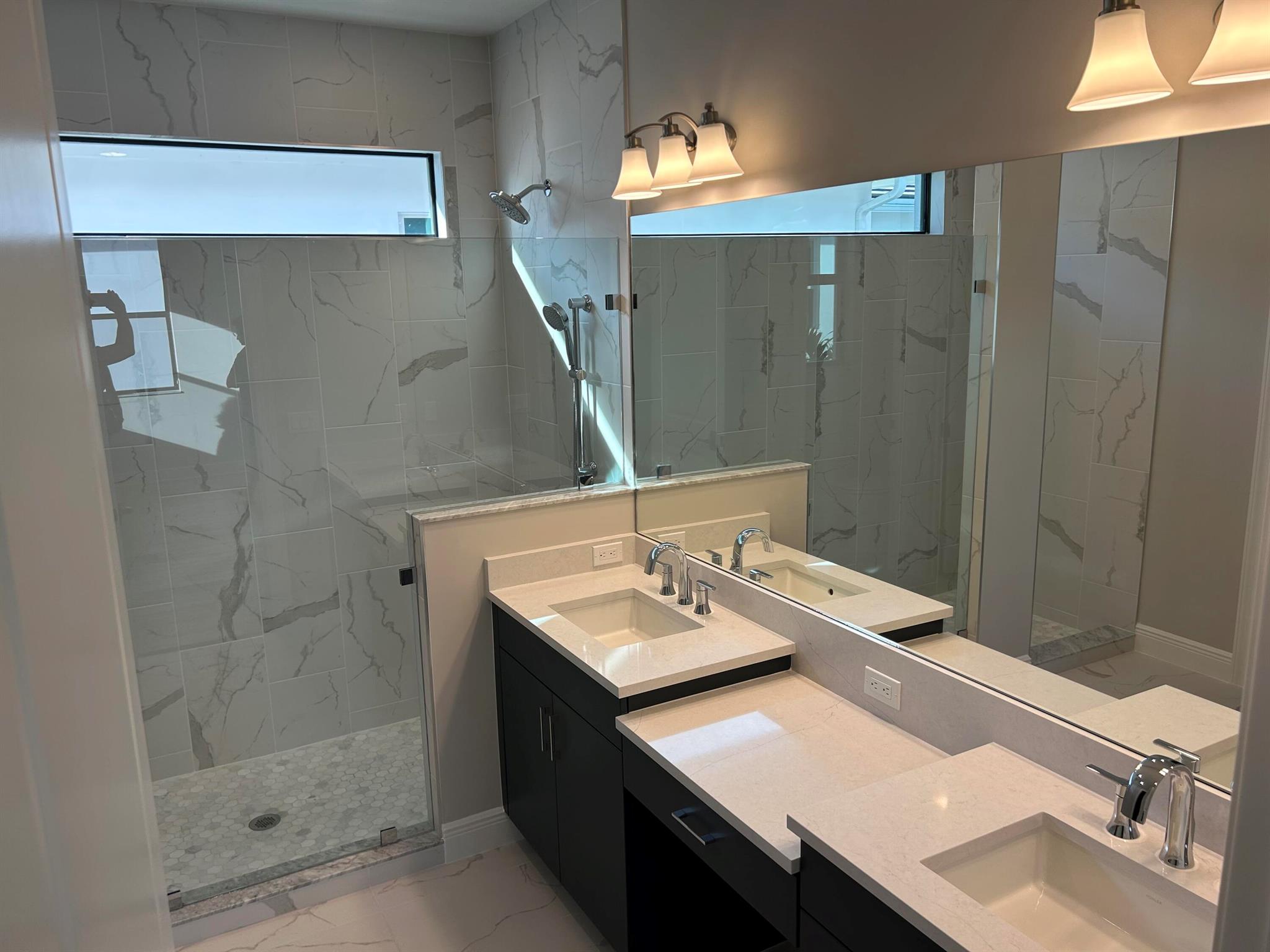 ALTON - Residential Lease