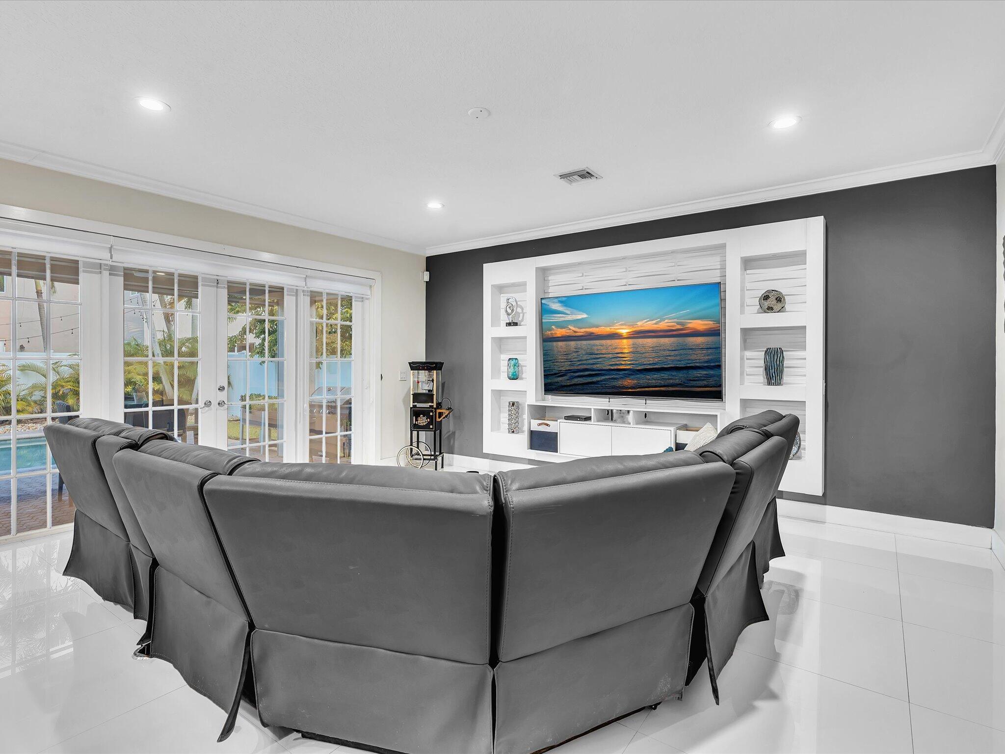 SILVER LAKES PH III PARCE - Residential