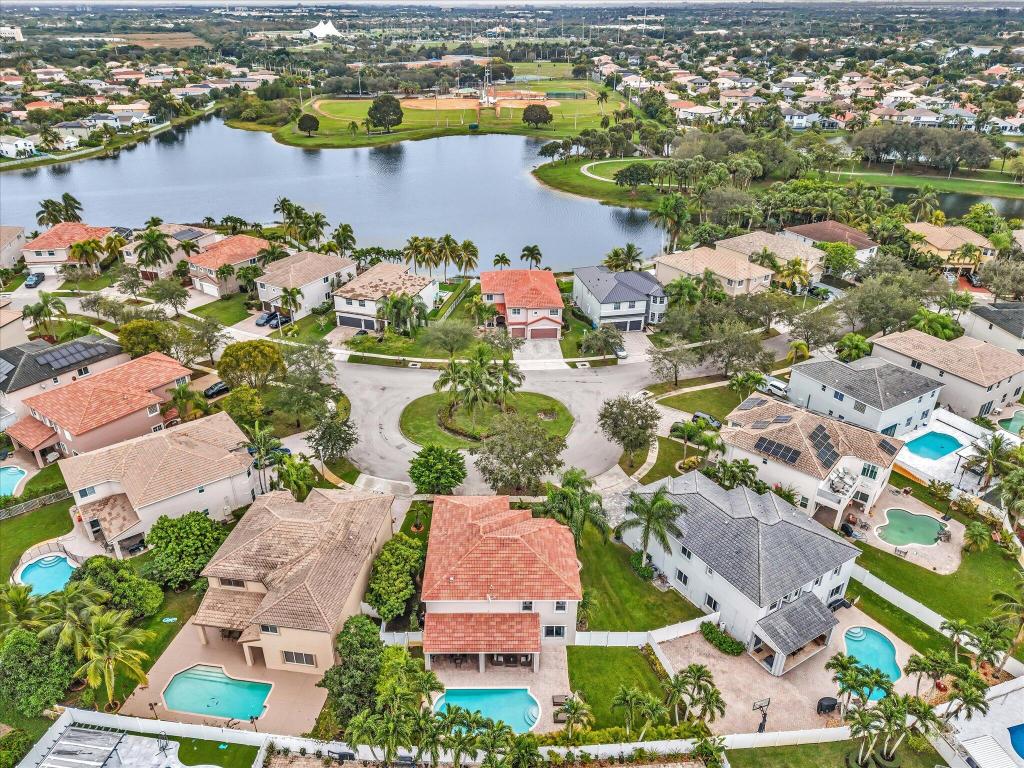 SILVER LAKES PH III PARCE - Residential