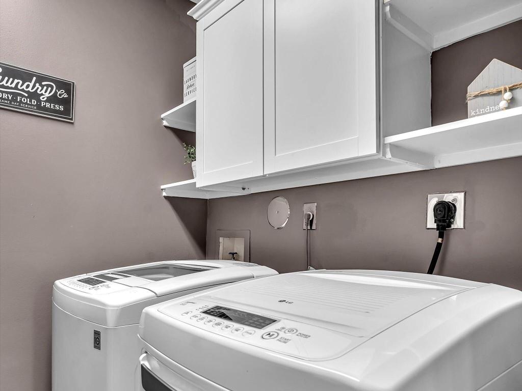 SILVER LAKES PH III PARCE - Residential