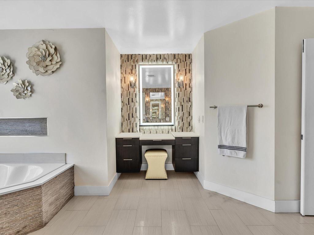 SILVER LAKES PH III PARCE - Residential