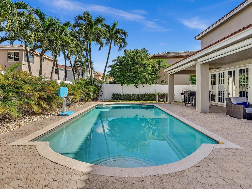 SILVER LAKES PH III PARCE - Residential