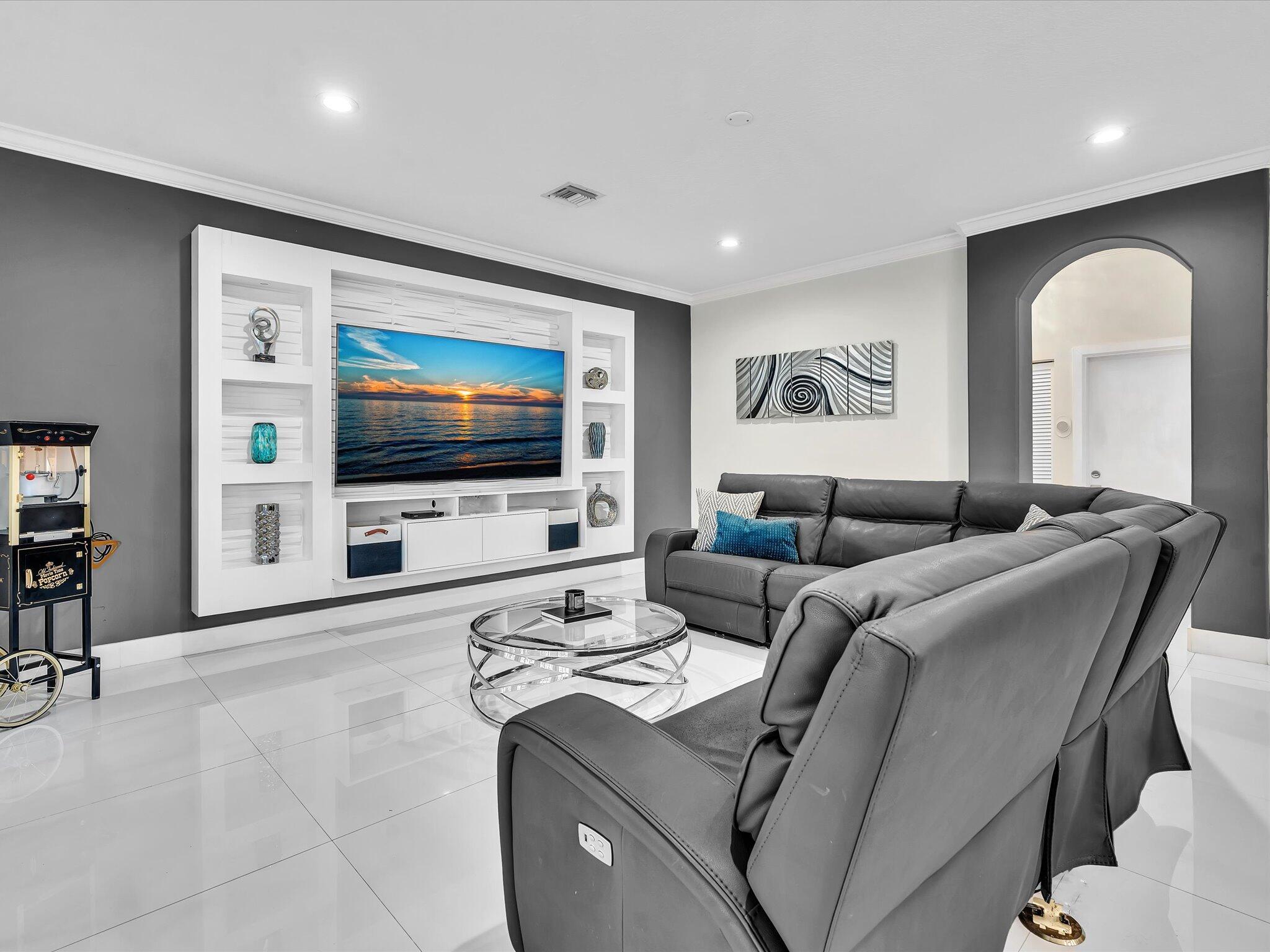 SILVER LAKES PH III PARCE - Residential
