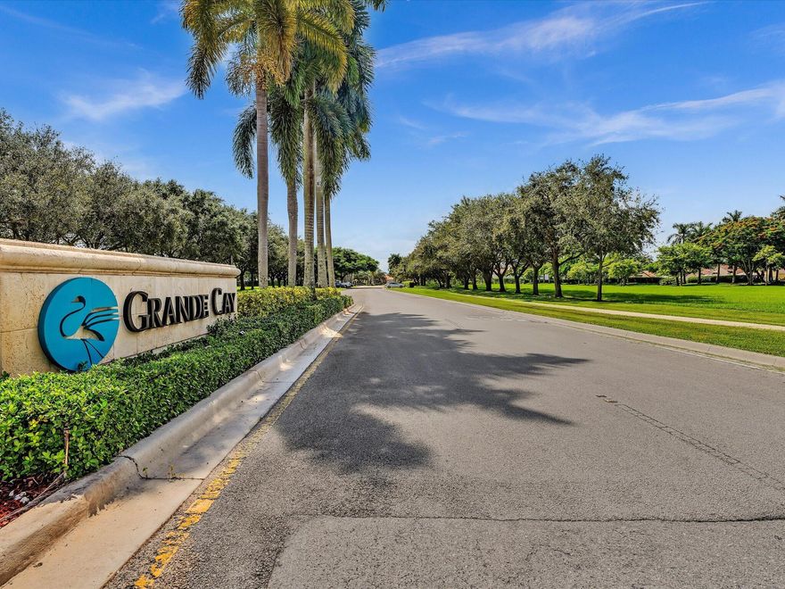 NEW YEAR, NEW OPPORTUNITY! BACK ON MARKET WITH NEW PRICE + SELLER INCENTIVES!
Beautifully updated home located in one of Miramar's most desirable gated communities. Interior remodel completed in 2020. Bright and spacious layout featuring a modern kitchen with quartz countertops, upgraded bathrooms, generous bedrooms, and elegant finishes throughout.
Seller offering a competitive closing credit, providing buyers added flexibility while enjoying a move-in-ready interior.
Perfect for families or anyone seeking long-term value in a high-demand neighborhood with top-tier amenities. Easy to show. Don't miss this opportunity!