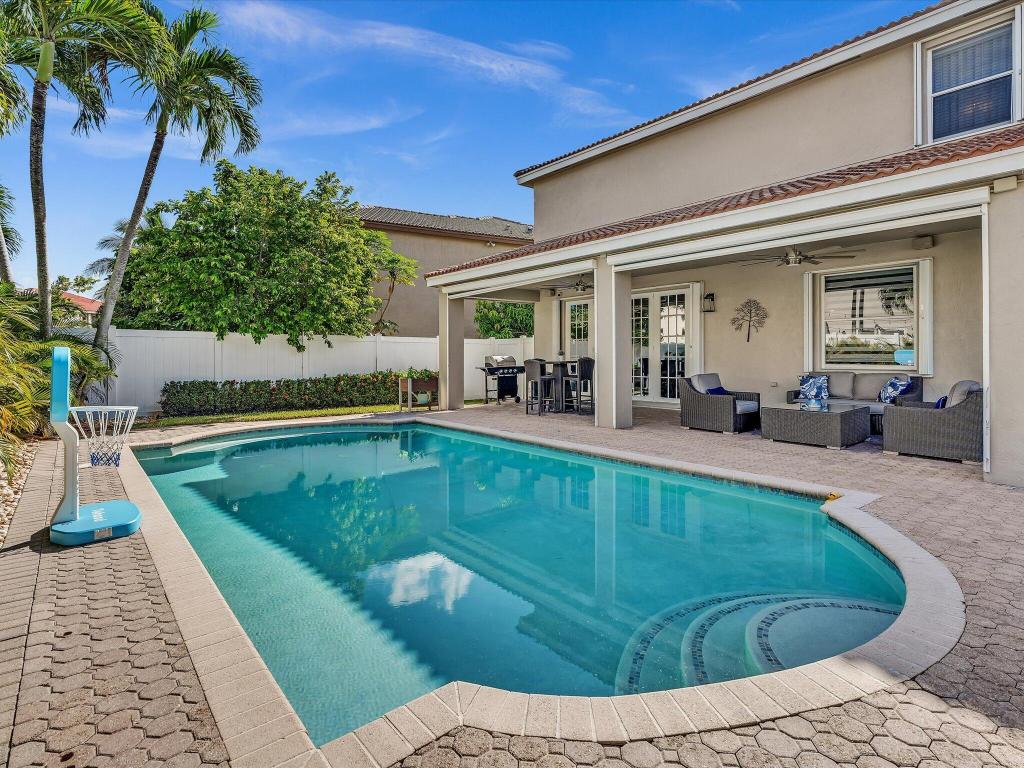 SILVER LAKES PH III PARCE - Residential