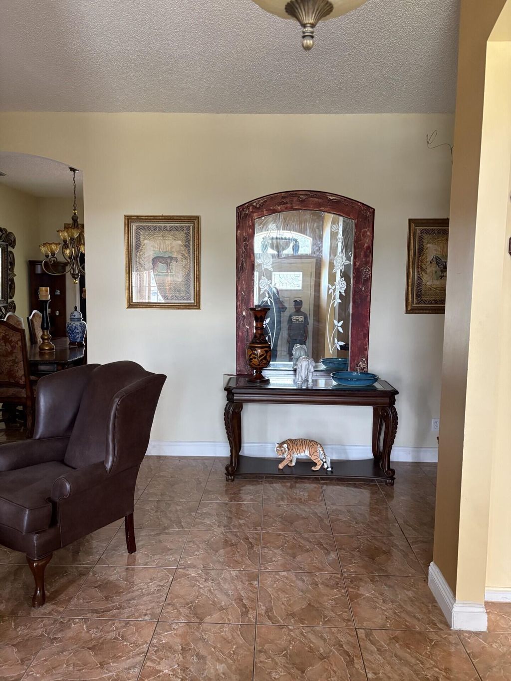Photo of 5475 NW North Crisona Circle, Port Saint Lucie, FL 34986 (MLS # B26010725)