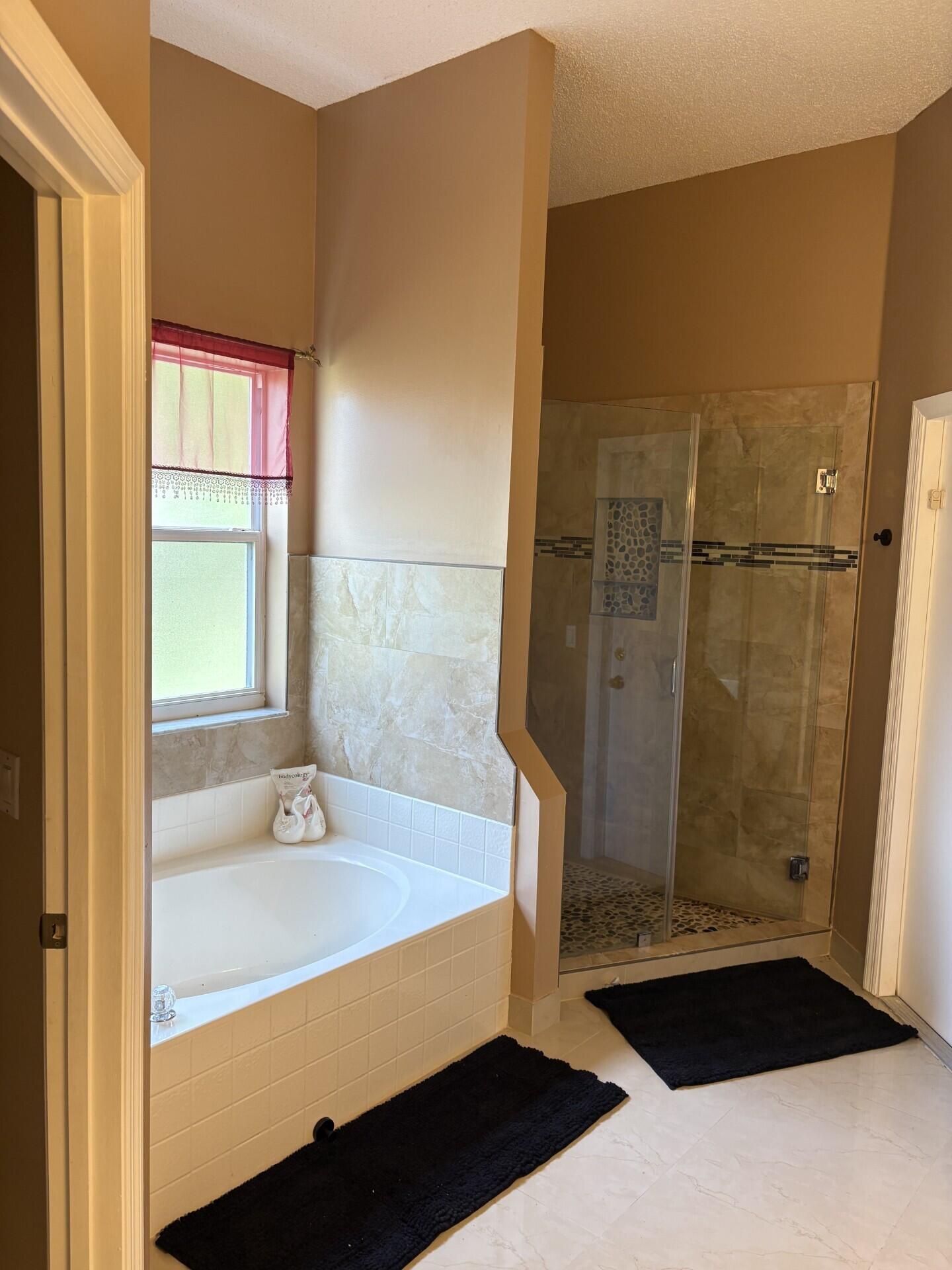 PORT ST LUCIE SECTION 44 - Residential Lease