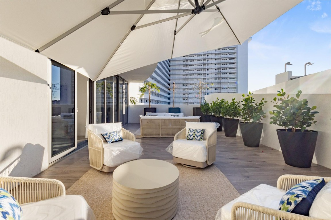 Solemar Condo - Residential